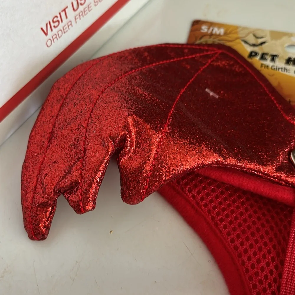 NWT Toy Time Dog Pet Harness Fit Girth up to 17” S/M Red Glitter Bat Wings Clips